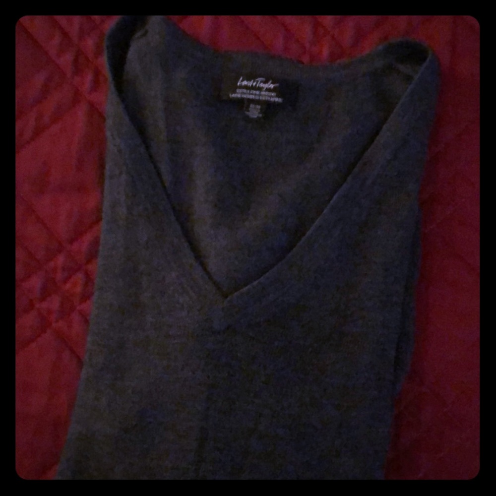V neck sweater